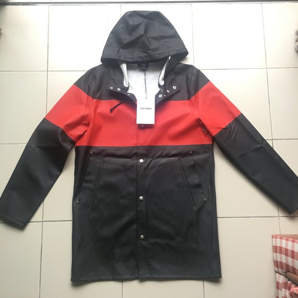 Stutterheim Stockholm Waterproof Hooded Raincoat - Picture 5 of 12